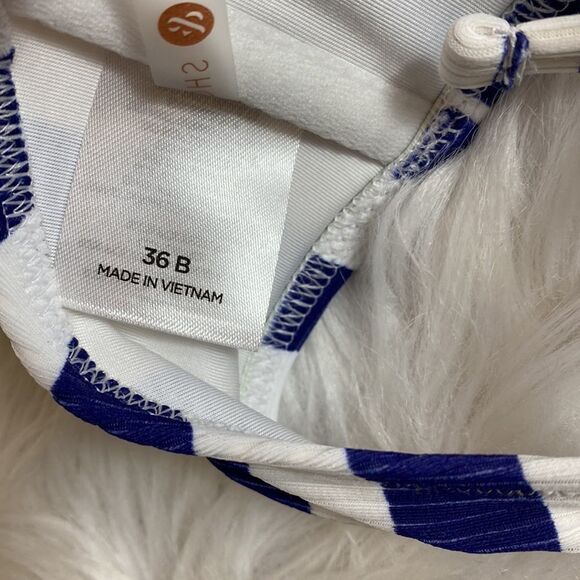 Shade & Shore striped underwire bikini top size 36B - Picture 4 of 4